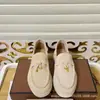 Sapatos Loafer Lp de Alta Qualidade 2026 Novo Modelo Camurça Slip-On Sapatos Casuais Cor Doce Estilo Casal Sapatos Pequenos de Couro