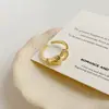 Anel Serpente Doce Cool Único com Moeda e Zircônia Nano Verde Anel Aberto Minimalista de Moda de Alto Padrão Micro-incrustado com Zircônia Dourada