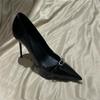 Tacones Negros con Moño de Pedrería para Mujer 2024 Nuevos Otoño e Invierno Punta Fina Tacón de Aguja Charol Zapatos Sexy para Damas Reales