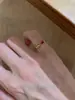 Nuevo anillo de plata esterlina S925 con incrustaciones de circonita cepillada de estilo antiguo medio que no se decolora, anillo abierto de nicho de lujo ligero para mujer al por mayor
