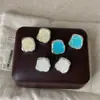 Brincos Geométricos Quadrados de Cristal Cluster de Diamante Triturado Gelo-Claro para Mulheres, Simples e Sofisticados, Estilosos e Modernos, Brincos Versáteis