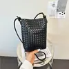 Mini Bolso Tejido de Colores Frescos de Caramelo para Mujer 2026 Nuevo Bolso Cruzado de Moda Bolso para Teléfono