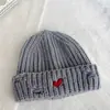 Chapéu de Tricô Infantil 26 Outono/Inverno Novo, Espesso, em Forma de Coração, com Furos, para Meninos e Meninas, Gorro Quente para Bebê que Protege as Orelhas