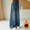 Jeans de Otoño/Invierno para Niñas Estilo 2026 Estilo Coreano para Niños Medianos y Mayores Bolsillos de Doble Color Jeans con Forro de Terciopelo Corazón Pequeño