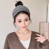 Nova Faixa de Cabelo da Moda para Celebridades da Internet para Mulheres, Faixa de Cabelo Antiderrapante para Aplicar Máscaras Faciais, Faixa de Cabelo de Borda Larga com Acabamento Sofisticado para Lavar o Rosto