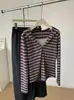 Sudadera con capucha a rayas estilo dos piezas para mujer, top casual de moda coreana, nueva para otoño de 2026