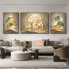 Pintura Decorativa Triptíco para Sala de Estar Pintura Moderna de Lujo Ligero para Colgar en la Pared de Fondo de Sofá Grande Sensación de Alta Gama Mural de Ciervo de la Suerte con Fondo de Montaña
