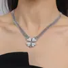 Estilo Minimalista Francés, Elegante y en Capas Conjunto de Joyería con Diseño Incrustado y Colgante de Flor de Cuatro Hojas, Conjunto de Joyería de Acero de Titanio