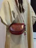 Bolso de Silla de Montar de Alta Gama Estilo Coreano para Otoño e Invierno para Mujer, Nuevo Bolso de Hombro y Bolso Cruzado Versátil para Viajes de 2026