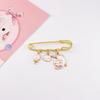 Lindo broche de dibujos animados de gato KT, versátil, personalizado, para estudiantes, insignia japonesa y coreana, ramillete, bolso, ropa, accesorios de joyería