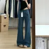 Jeans acampanados con pedrería y estampado de estrellas retro para mujer, talla grande de verano, corte holgado, adelgazantes, pantalones bootcut no ajustados.