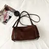 Otoño 2026 Bolso Nuevo de un Solo Hombro Moda Casual Retro Moderno Gran Capacidad Bolso Cruzado Bolso de Mano para Viajes Bolso Boston