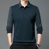 Camisa de manga larga para hombre de primavera y otoño, estilo dos piezas falsas con cuello a rayas y camiseta con estampado de piña, top para hombres de negocios de mediana edad