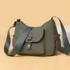 Bolsa de ombro transversal de brim versátil e nova estilo bolinho de massa, bolsa feminina de brim moderna e estilosa, toque de alta qualidade, para sair