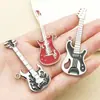 Mix 6 Pingentes Versáteis de Guitarra Europeus e Americanos para Hip-Hop Colares Personalizados Correntes de Suéter Acessórios de Joias Hip-Hop Atacado