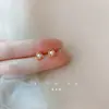 Pendientes de Perla Triangulares Elegantes y Únicos para Mujer, Pendientes Sencillos y Exquisitos de Alta Gama para Celebridades de Internet, Nuevo Estilo de Moda 2025