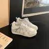 Malla transpirable 7cm de tacón oculto para personas bajas calzado casual deportivo Zapatos de entrenamiento alemanes para mujer 2026 Primavera/Verano nuevos Zapatos Argan