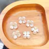Uma Variedade de Mini Pétalas de Resina Pequenas Creme Pulseira Trançada com Contas Feita à Mão Pingente Material Enrolado Acessórios DIY