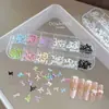 Novos Acessórios de Nail Art de Laços Mistos com 12 Compartimentos Coloridos Tridimensionais Flutuantes de Resina Decorativos Usáveis para Unhas Atacado