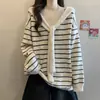 Suéter Listrado Contrastante Estilo Preguiçoso Conjunto de Duas Peças Suéter de Tricô Grosso e Quente com Design de Xale