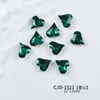 Popular Esmeralda Punta Inferior Manicura Forma Especial Diamante Multifacético Amor Hacha Super Brillante Versátil Uña Diamante Joyería Al Por Mayor