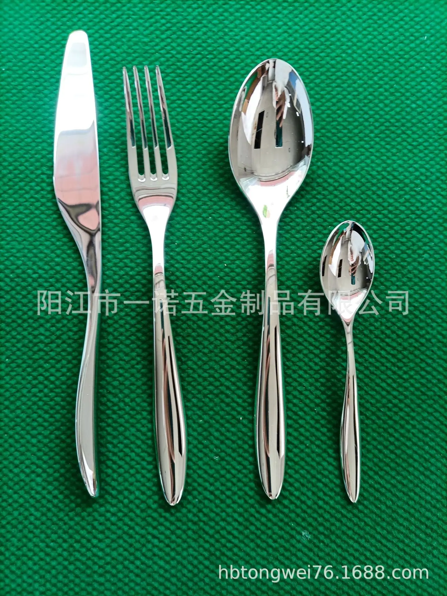 餐具20201016C尺寸刀24X2.3cm厚1-3mm,柄