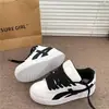 Zapatillas Blancas de Suela Gruesa para Mujer, Nuevas 2026 Primavera/Verano Versátiles Estilo Coreano que Aumentan la Altura Casual Deportivas Populares Zapatos de Plataforma
