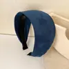 Elegante faixa de cabelo de camurça de aba larga para mulheres, faixa para lavar a cabeça com pressão, presilha de cabelo antiderrapante para mulheres, novos acessórios de cabelo 2024