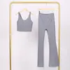 Conjunto de Chaleco Lulu U y Pantalones Acampanados, Ajustado con Cuello Alto, Cremallera Dorada Elástica, Conjunto para Fitness Yoga