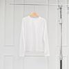 Sisley Mejorado Cuatro Estaciones Clásico Favorecido Polvo Viejo Precio Camiseta Base Auto-retenida Apilada Camiseta Blanca y Negra