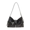 Bolso tote de gran capacidad estilo retro transfronterizo para mujer, nuevo bolso de moda otoño e invierno 2026 para mujer, para llevar al hombro y cruzado, para el trabajo