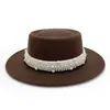 Cinto de Pérolas Estilo Hepburn Francês Chapéu de Topo Plano Estilo Dama da Moda Chapéu Preto Retrô Britânico Outono e Inverno para Mulheres