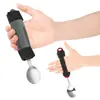 Muñequera de comedor de estilo sencillo con correas laterales para evitar el movimiento, correa para utensilios auxiliares para cucharas y tenedores para prevenir derrames