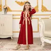 Vestido Longo Infantil Transfronteiriço Novo Estilo com Cinto, Mangas Longas, Acabamento em Renda, Bordado Liso, Vestido para Meninas