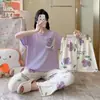 Conjunto de Tres Piezas para Niñas de Verano: Top de Manga Corta, Shorts y Pantalones Largos, Imitación Algodón Seda de Leche, Conjunto de Ropa de Casa de Dibujos Animados, Empaquetado para Venta Transfronteriza