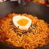 Corea del Sur Importado Samyang Fideos de Pavo Caja Completa Súper Picante Sabor a Pollo Fideos Secos Ramen Instantáneo Fideos Instantáneos 40 Bolsas
