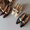 Zapatos de Salón Rojos Puntiagudos 2026, Estilo Francés Vintage, Impresionante Diseño de Boca Baja con una Sola Correa, Perfectos para Combinar con Vestidos, Zapatos Mary Jane de Tacón Oculto
