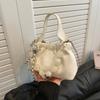 Nuevo Bolso de Mano Plegado Estilo Chino Nube para Mujer 2026 Nueva Moda Estilo Nacional Bolso de Hombro con Cadena de Perlas Bolso Cruzado