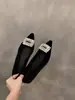 Zapatos de Punta Negra Estilo Francés para Mujer 2025 Nuevos Planos de Primavera y Otoño con Pedrería y Acabado de Alta Gama