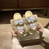 Chinelos de pelúcia tridimensionais de desenho animado de linha única para mulheres, novo modelo outono e inverno 2026, chinelos de algodão quentes para uso externo com dedos abertos