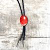 Corbata de collar Poirot Ágata Roja Colgante Pequeño Accesorios Cordón de collar Colgante Gota 2023 Accesorios para Hombres Pareja