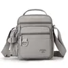 Bolsa Transversal para Mulheres 2025 Nova Bolsa Masculina Nylon Impermeável Bolsa para Moedas Bolsa para Celular Versátil Casual Bolsa de Ombro