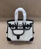 Bolso Birkin de 25 cm en Piel Cargo-Swift con Bolsillo Interior de Lona y Correa de Hombro de Puntos (M06Bk)