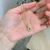 Collar con colgante de corazón cepillado popular de Xiaohongshu, azul esmeralda para mujer, estilo coreano de alta gama, cadena para clavícula, envío directo