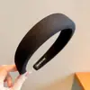 Diadema de Esponja Color Café Otoño Invierno para Mujer Estilo Coreano Uso Diario Versátil Diadema Alta para la Frente para Lavarse la Cara Atadura de Pelo Pinza para el Cabello