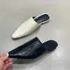 Nuevos Mocasines de Punta Baja de Cuero Suave para Mujer, Zapatillas Cerradas de Punta para Exteriores, Modelo 2026