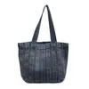Nuevo Estilo Simple Lona Mezclilla Bolso Portátil Gran Capacidad Bolso de Hombro Casual para Mujer Mochila Calle Retro
