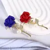 Broche Criativo de Flor de Rosa, Moderno e Luxuoso, Acessório Versátil para Terno, Atacado Estilo Coreano Fresco Broche Anti-Exposição