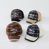 Gorra de béisbol con visera curva, gorra infantil con estampado de letras, gorra de béisbol retro a cuadros para niños para otoño e invierno con bloques de color