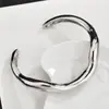 Pulseira Irregular Europeia e Americana Transfronteiriça Espanhola Mais Vendida com Design de Boca Aberta, Joia de Mão Leve de Nicho, Estilo Versátil